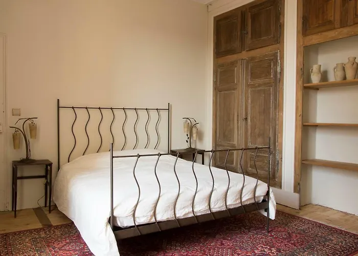 Joie De Vivre Couette-café 4*